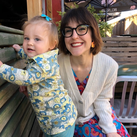 Meet your Posher, Allison - Picture 2 of 3